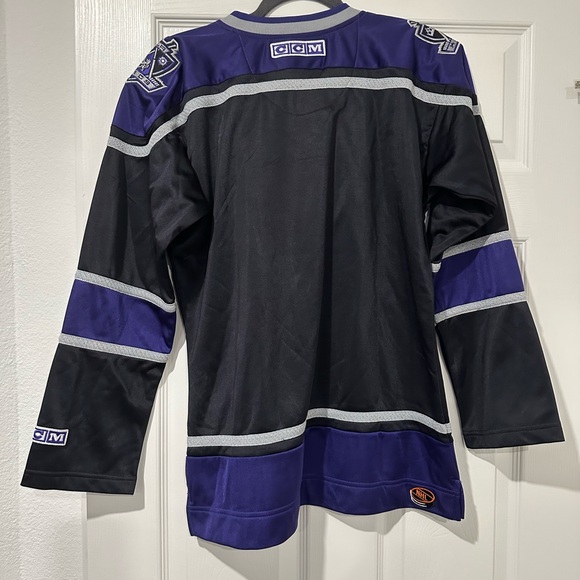 Los Angeles Kings NHL CCM for Her Hockey Jersey Size L - Picture 4 of 7